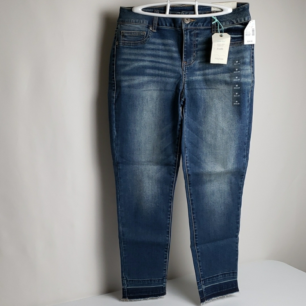 Maurices Blue Ankle Length Cropped Jeans